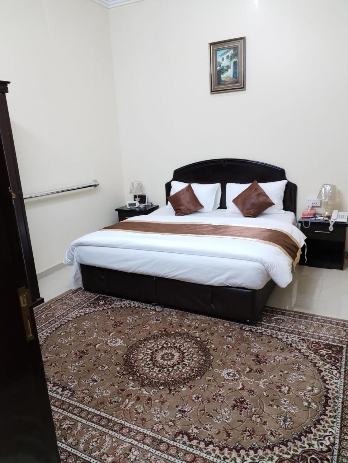 Al Eairy Apartments - Hail 3 ภายนอก รูปภาพ